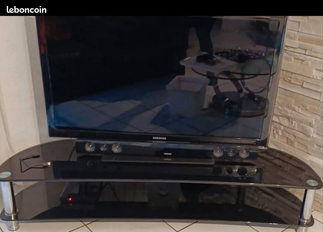 Meuble TV en verre noir (image 3)