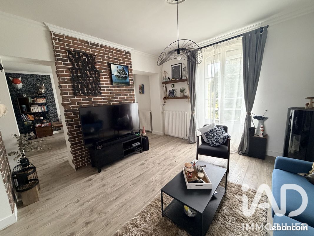 Appartement 5 pièces 120 m² · à Briare · 120 m² · 129 000 €
