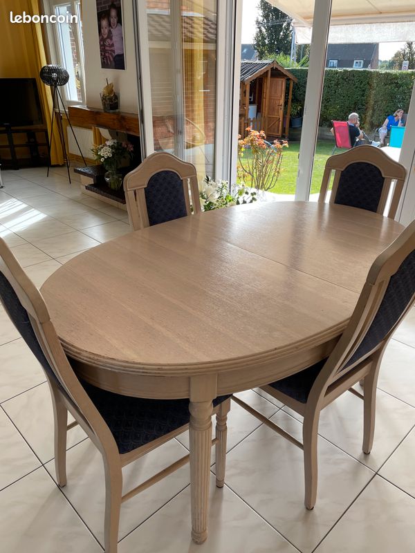 Table salle à manger + 6 chaises (image 1)