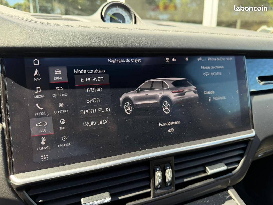 Porsche Cayenne E-Hybrid 3.0 V6 462 ch Tiptronic BVA (image 23)