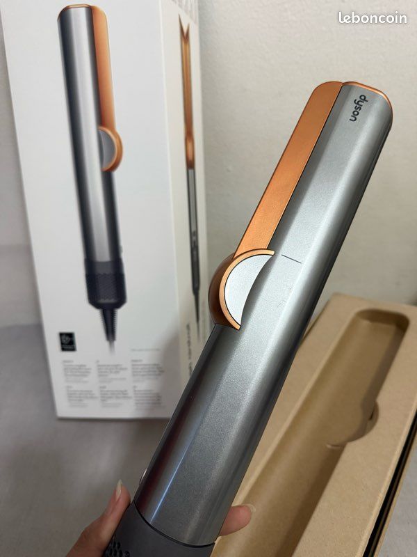 Dyson Airstrait (image 6)