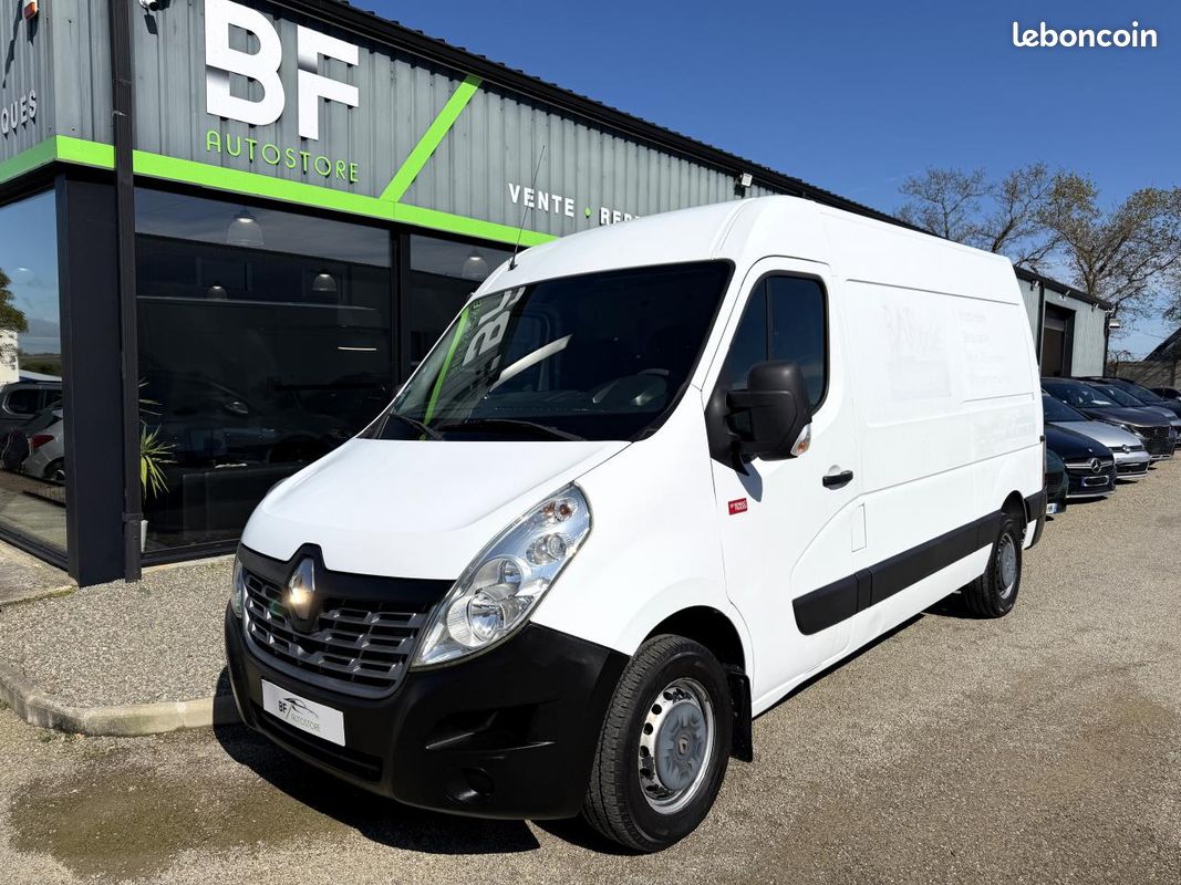 RENAULT TRUCKS MASTER Confort F3500 L2H2 2.3 dCi - 110 III FOURGON Fourgon L2H2 Traction (image 1)