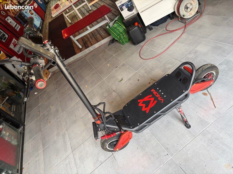 Trottinette électrique (image 1)