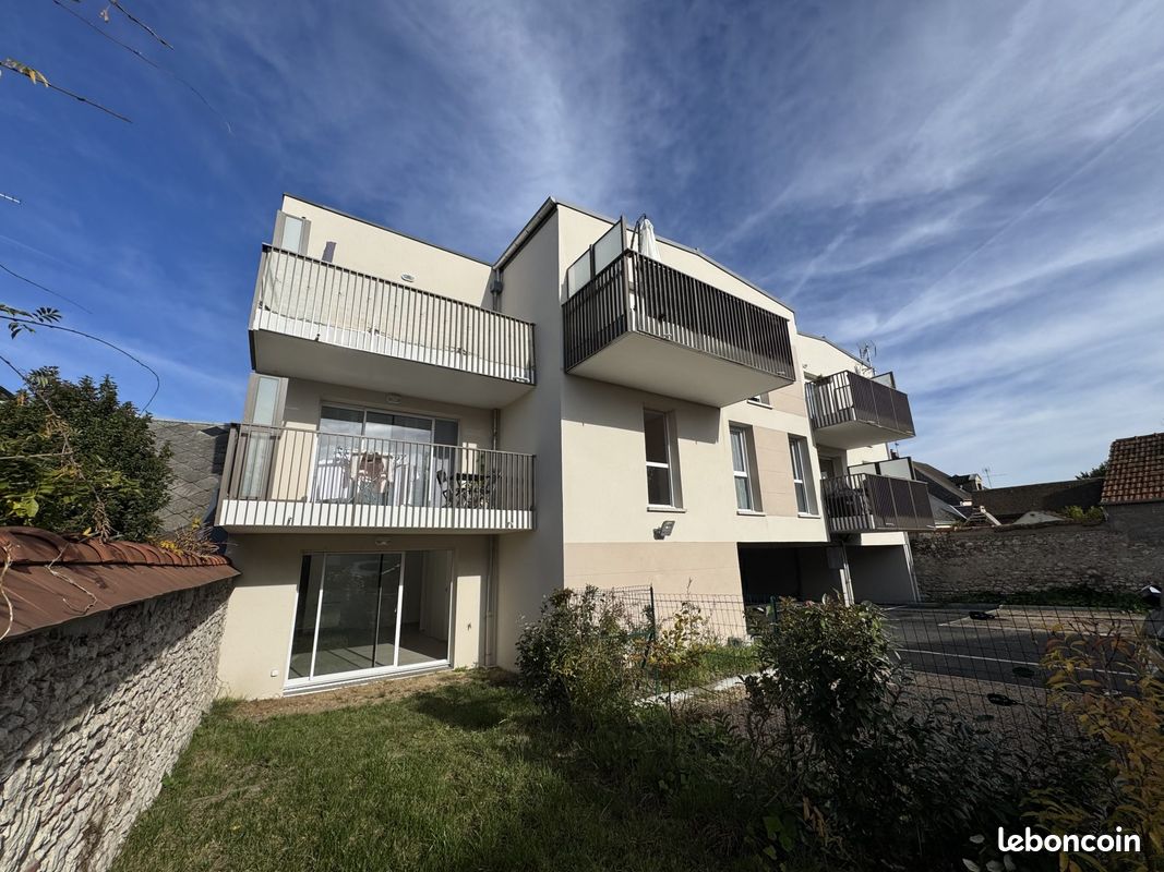 Appartement 3 pièces 62 m² · à Orléans · 62 m² · 808 €/mois