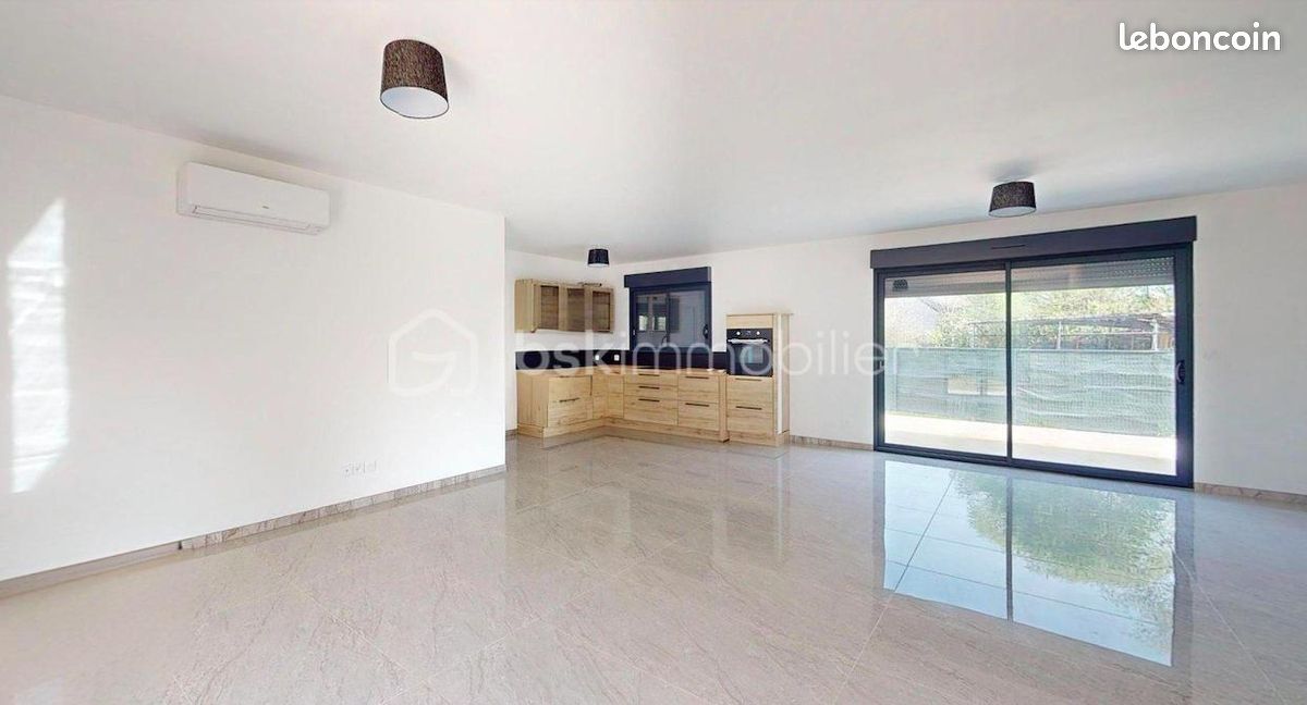 Maison 4 pièces 111 m² · à Mehun-sur-Yèvre · 111 m² · 230 000 €
