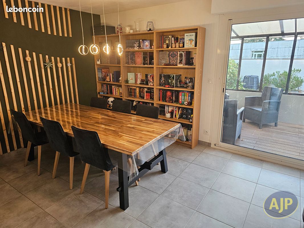 Maison 6 pièces 123 m² · à Cholet · 123 m² · 1 080 €