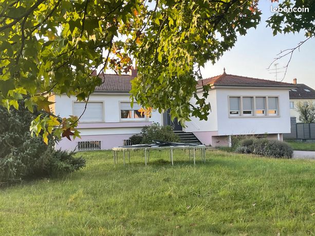 Propriété 8 pièces 210 m²