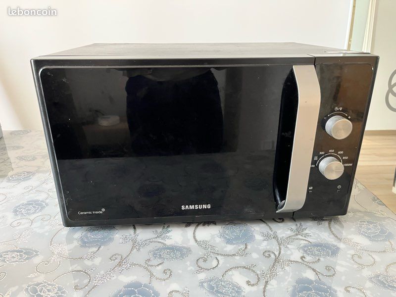 Micronde Samsung céramique (image 1)