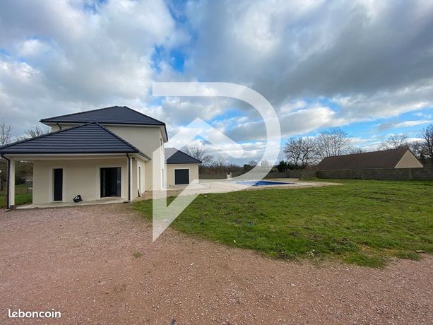 Maison 10 pièces 202 m²