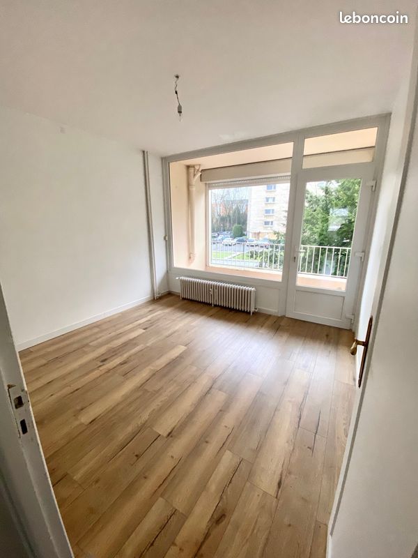Appartement 3 pièces 81 m² · à Lille · 81 m² · 1 320 €