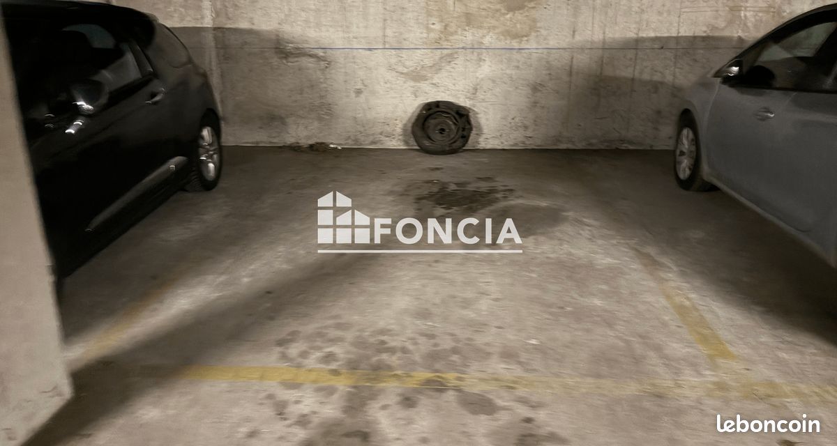 Parking 13 m² · à Lyon · 13 m² · 16 500 €