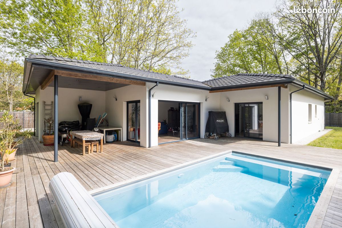 Maison 5 pièces 130 m² · à Saint-Jean-d'Illac · 130 m² · 539 000 €