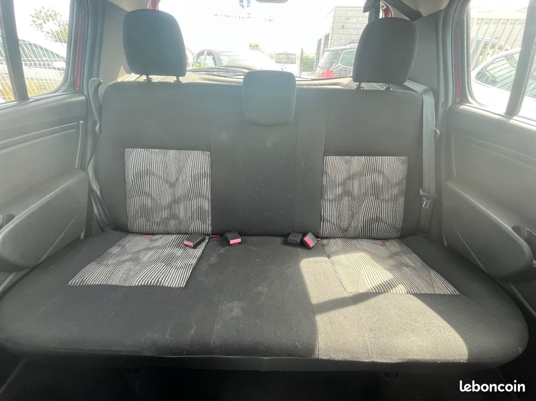 Dacia Sandero 1.5 DCI 70 Ch Garantie (image 11)
