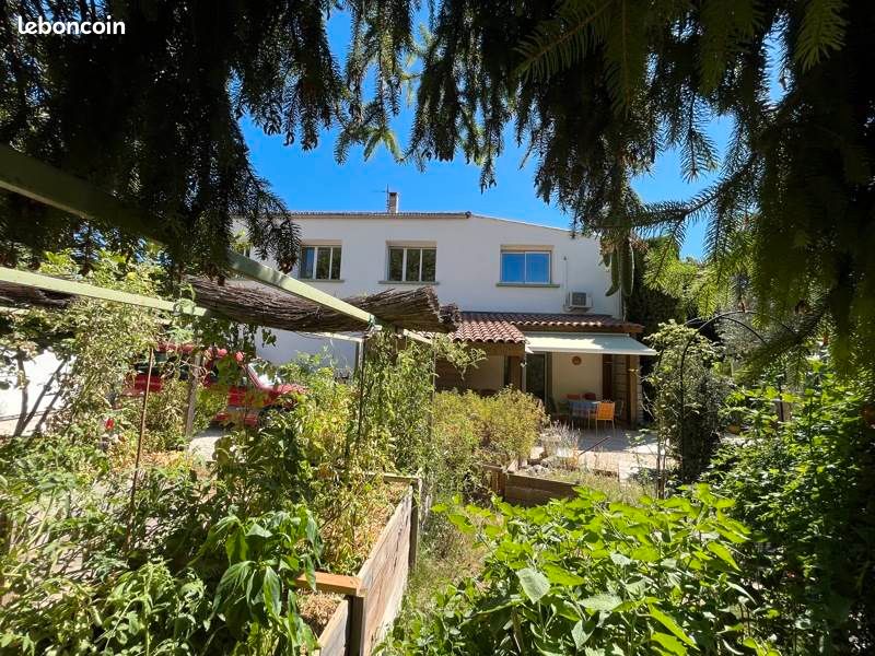 Maison 6 pièces 180 m² · à Gignac · 180 m² · 520 000 €