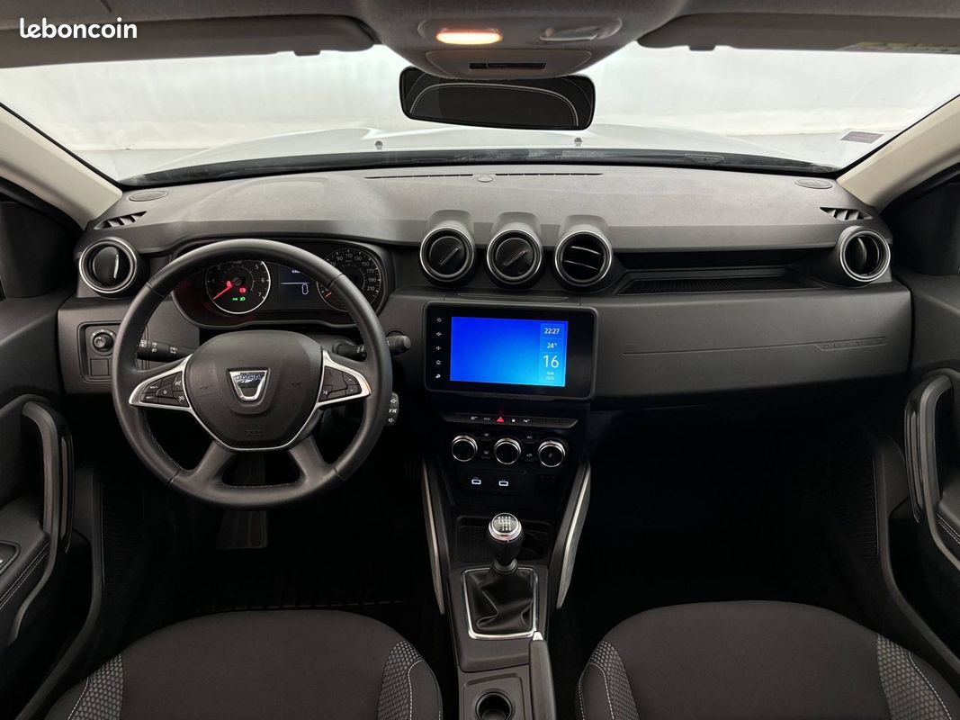 DACIA Duster TCe 130 FAP 4x2 Prestige (image 28)