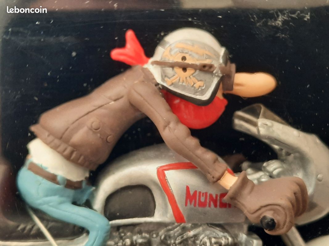 Miniature Norton 850 Commando 1974 1/18 - Joe Bar Team MANCHZECK BRACAME Boîte