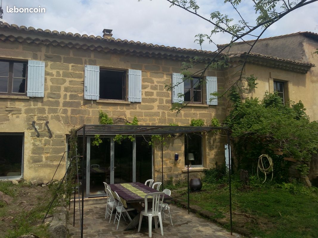 Maison A Louer Saint Quentin Le Bon Coin Grande maison de village avec jardin - 1 étoile -à Saint Quentin la Poterie  - Locations & Gîtes