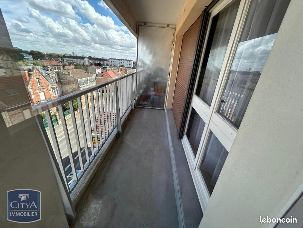 Appartement 1 pièce 28 m² · à Châlons-en-Champagne · 28 m² · 493 €/mois