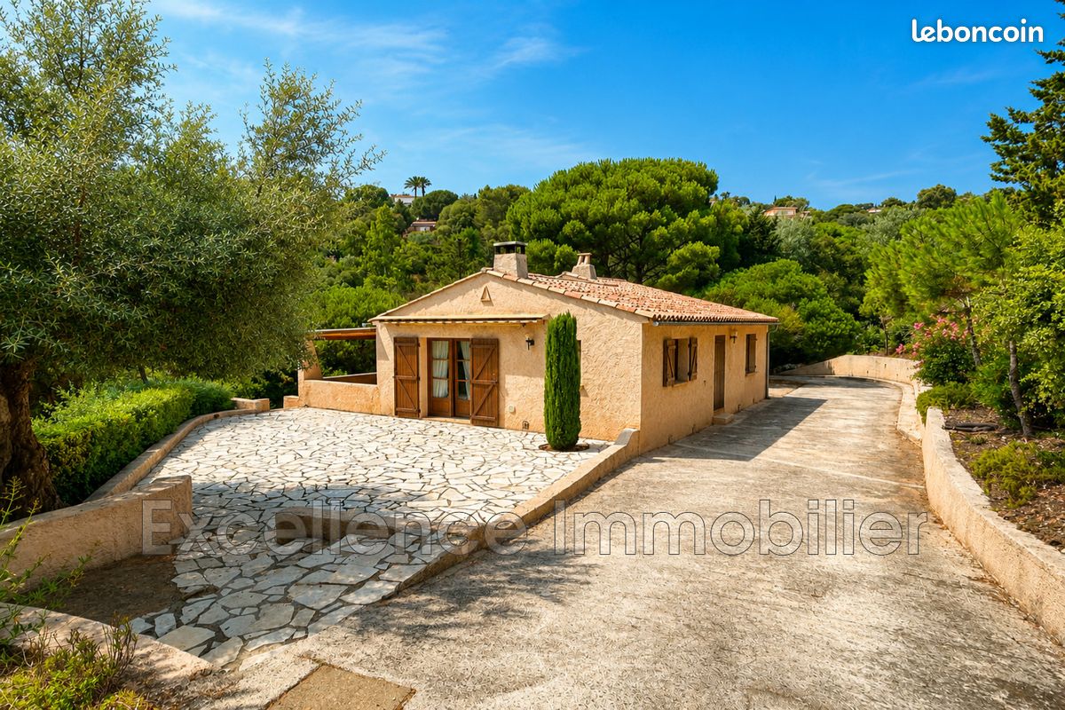 Maison 3 pièces 80 m² · à Sainte-Maxime · 80 m² · 895 000 €