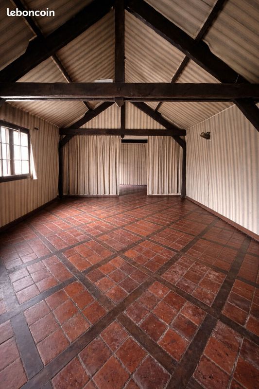 Propriété 6 pièces 220 m² (image 16)