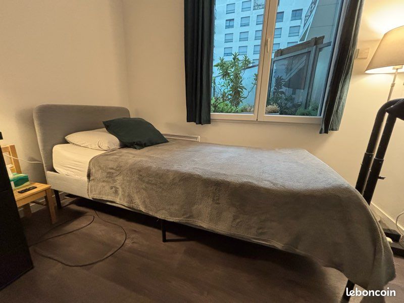Lit IKEA Slattum gris 90x200 (image 1)