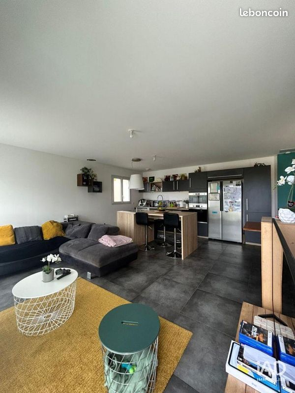 Maison 4 pièces 91 m² · à Le Revest-les-Eaux · 91 m² · 560 000 €