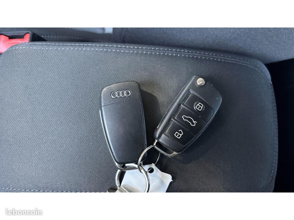 AUDI Q2 30 TFSI 116 S-tronic Business line +CARPLAY (image 23)