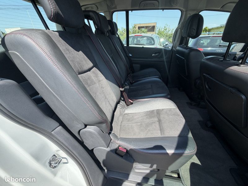 Renault ESPACE IV 2.0T 170CH ALYUM PLUS EVOLUTION BVA (image 16)