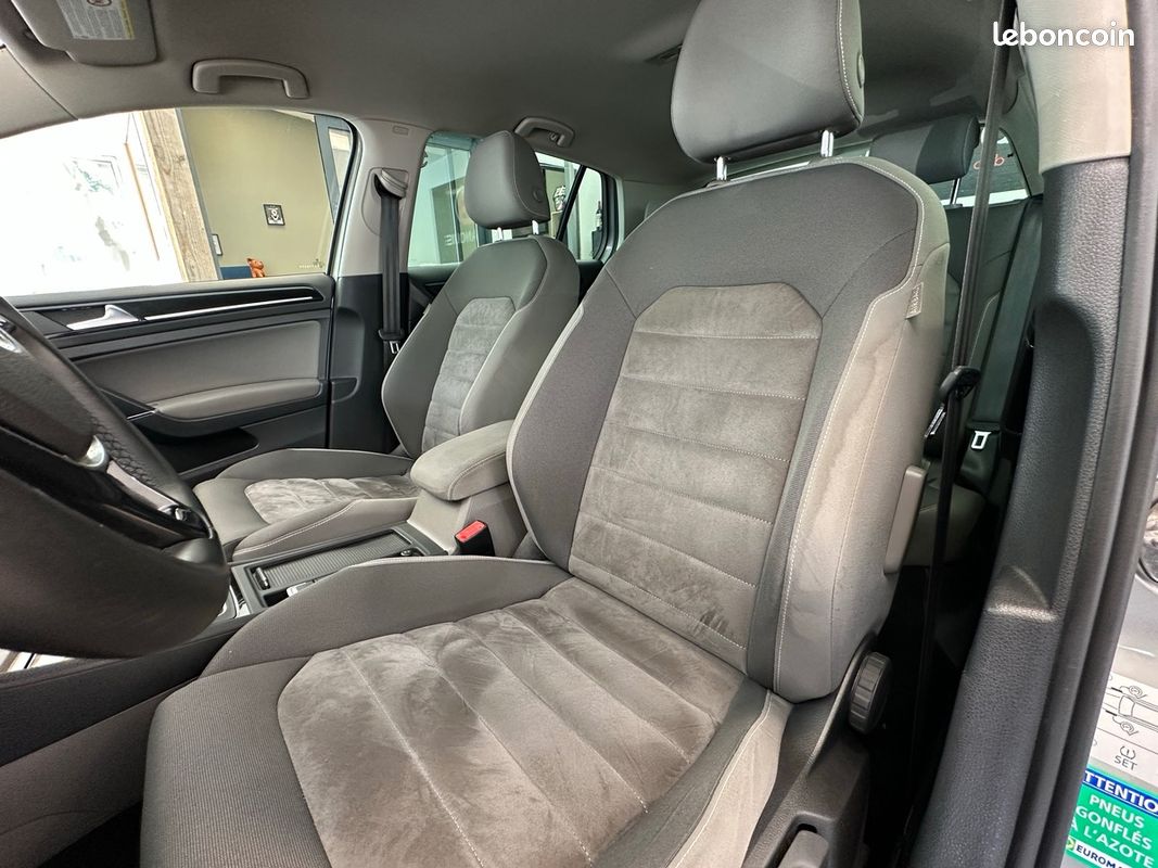 Volkswagen Golf 140cv TSI Carat Boite auto (image 9)