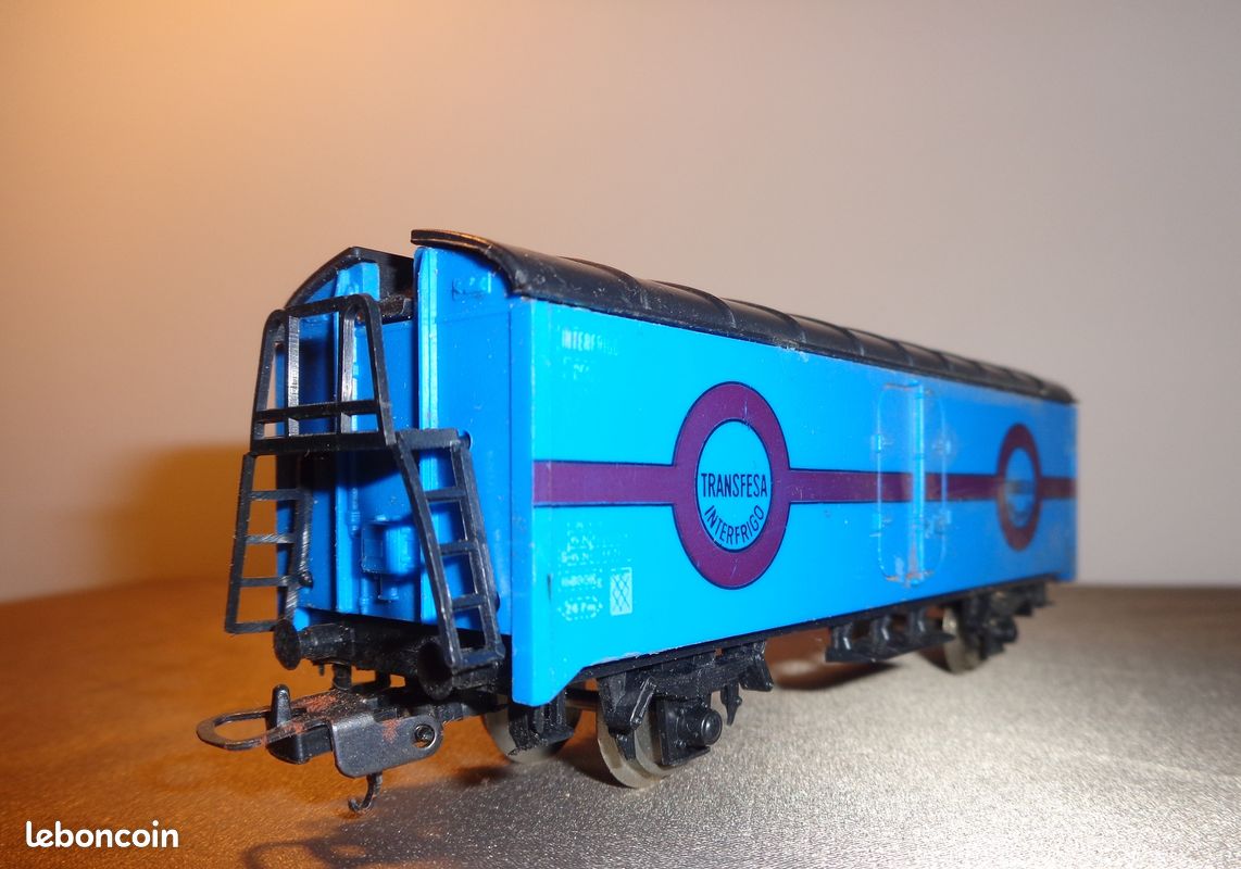 Lima H0 - Coffret - E444 avec rails, 4 wagons, transfo et - Catawiki