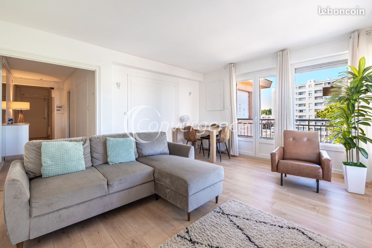 Appartement 5 pièces 117 m² · à Limoges · 117 m² · 169 000 €