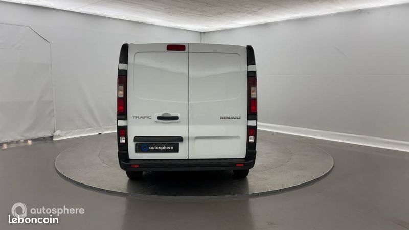 Renault Trafic Véhicule utilitaire ou Société L1H1 3T 2.0 Blue dCi 130ch Confort E6E (image 6)