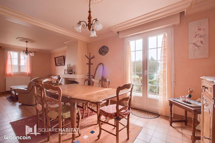 Maison 7 pièces 140 m²