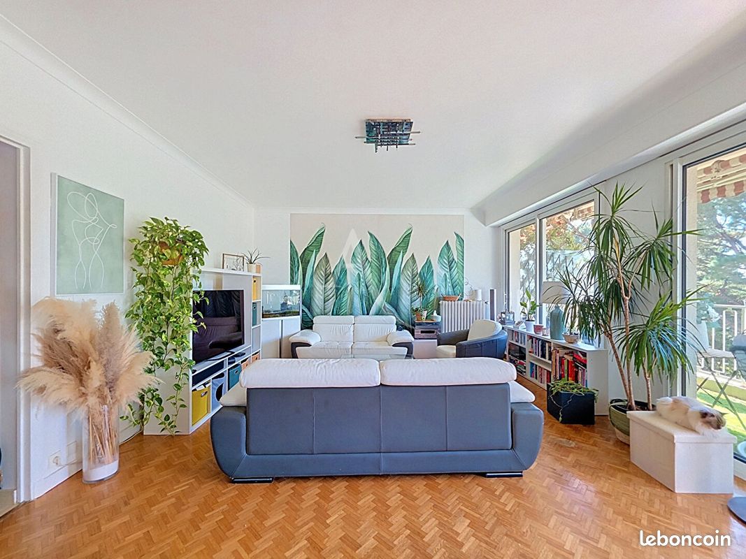 Appartement 5 pièces 107 m² · à Avrillé · 107 m² · 317 500 €