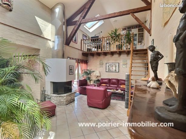 Maison 5 pièces 184 m²