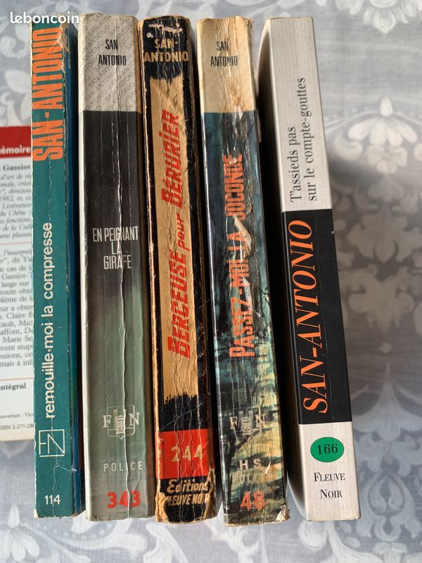 Livres ,roman policier (image 1)