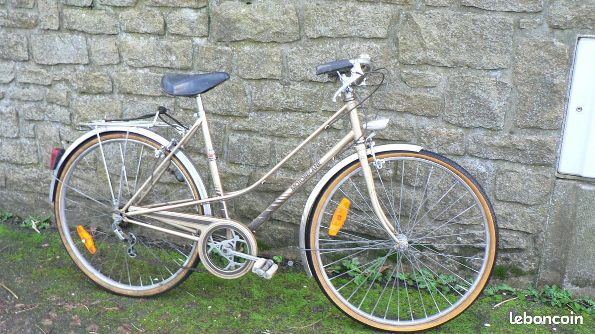Vélo Vintage Motobecane T50 Femme - Bleu, 28 Pouces, 3 Vitesses (occasion)
