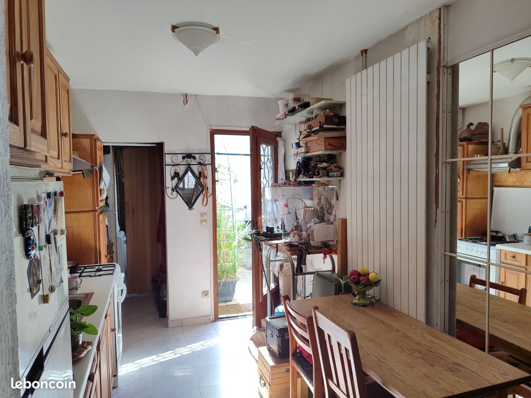 Appartement 2 pièces 30 m² · à Pantin · 29,5 m² · 192 000 €