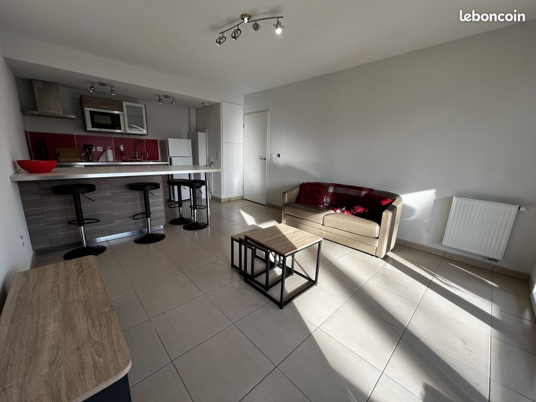Appartement 2 pièces 42 m² · à Cenon · 42 m² · 772 €