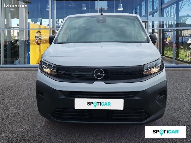 Opel Combo Cargo M 650kg BlueHDi 130ch S&S EAT8 (image 2)