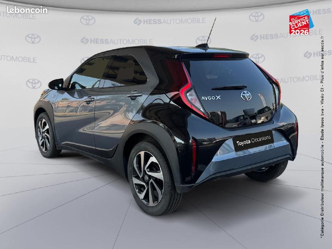 Toyota Aygo X 1.0 VVT-i 72ch Design MY24 (image 8)