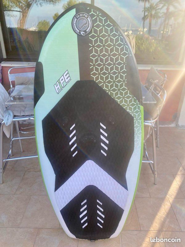 Planche Windsurf HPE 5.5 (image 1)