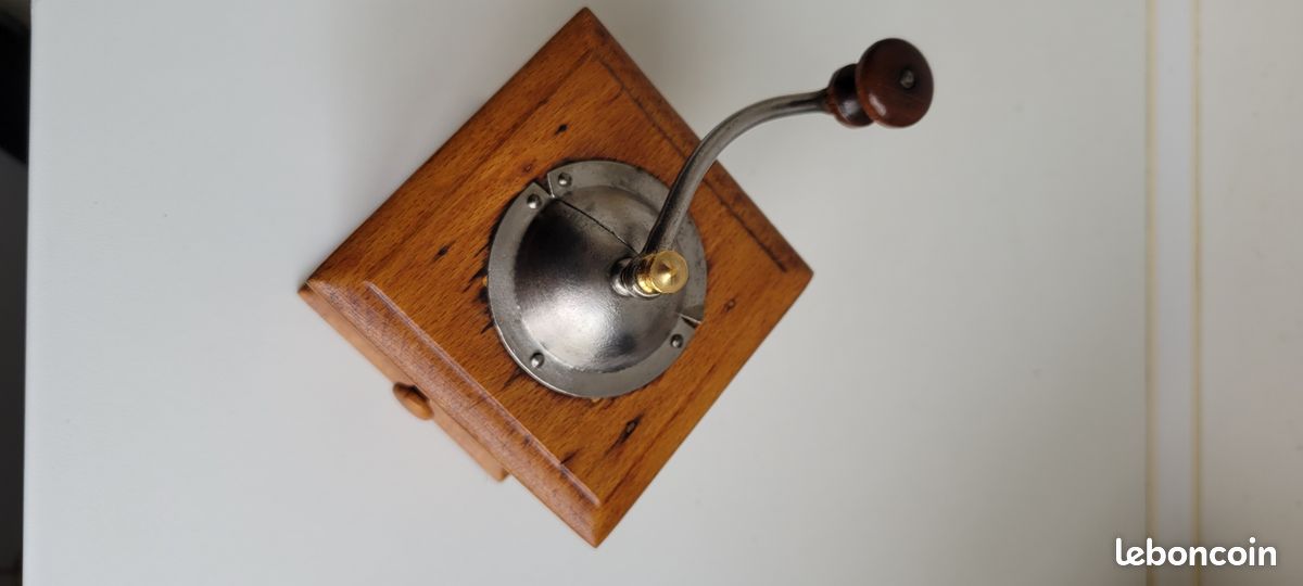 Magnifique petit moulin à POIVRE PEUGEOT frères année 1900 en très bon état de fonctionnement (image 6)