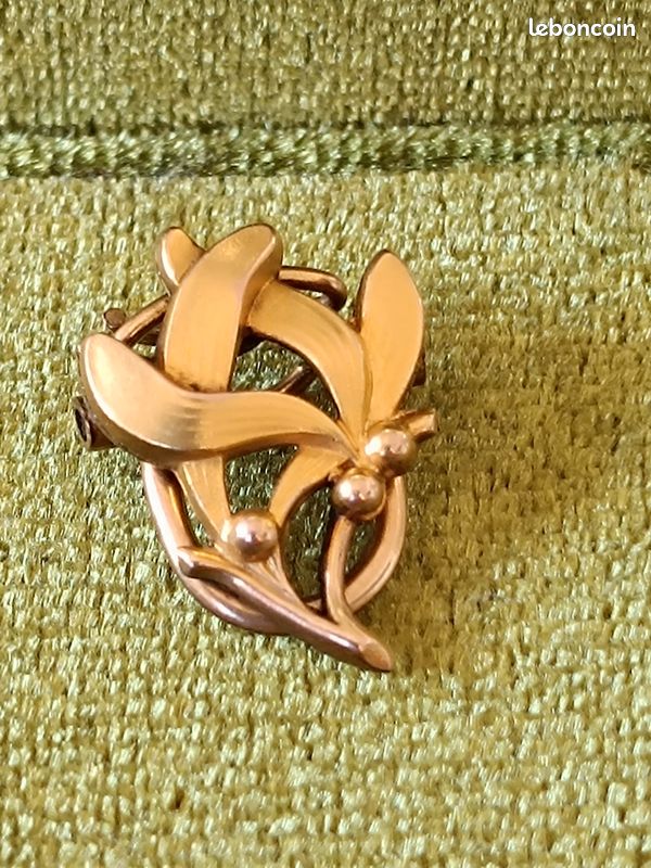 Broche Plaquée Or Forme Mouche Avec Pierre - Bijou Vintage élégant, Occasion En Bon état