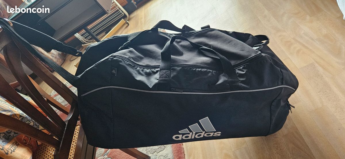 Sac voyage marque ADIDAS (image 2)