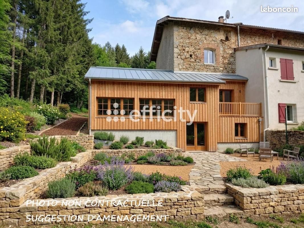 Maison 3 pièces 38 m² · à Saint-Rémy-sur-Durolle · 38 m² · 15 000 €