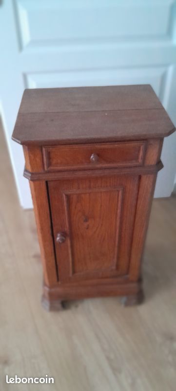 Table de chevet (image 1)