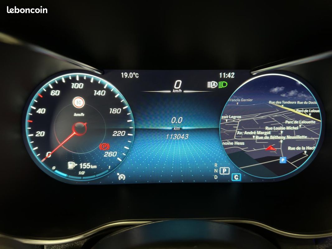 MERCEDES-BENZ GLC COUPE 2.0 300 D 245 AMG LINE 9G-Tronic (image 18)