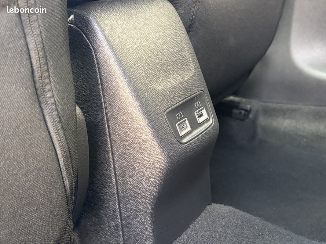 Peugeot 208 (2) PureTech 100 Allure 1 option incluse (image 22)