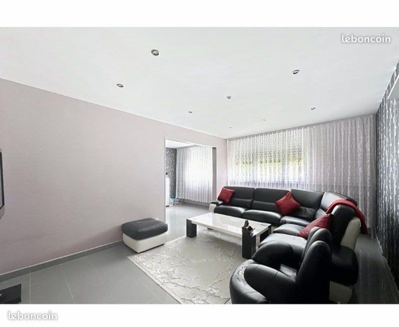 Appartement 6 pièces 90 m² · à Saint-Étienne · 90 m² · 89 500 €